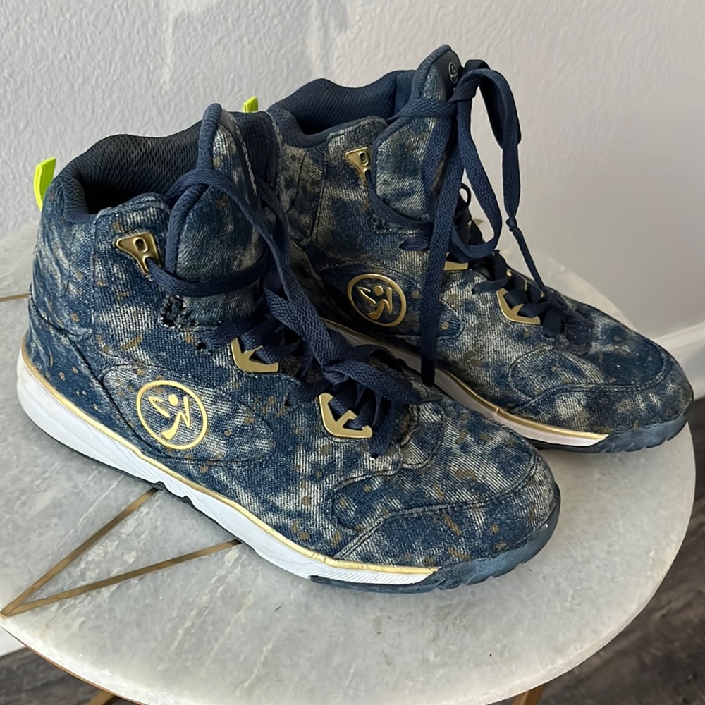 Zumba Energy Boom . Woman’s sneakers size.8.5